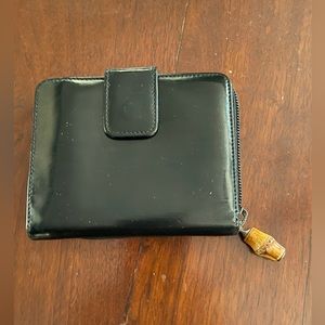 Gucci beautiful wallet
